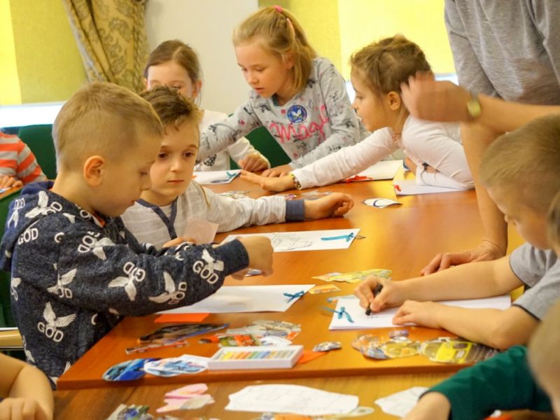 Międzynarodowy Dzień Książki dla Dzieci w bibliotece 